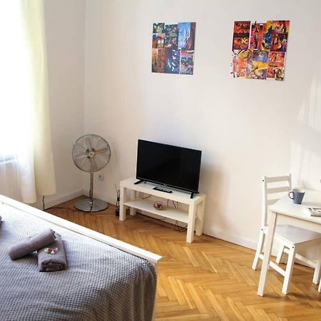 Corner 3 I Old Town I Studio Красков Екстериор снимка